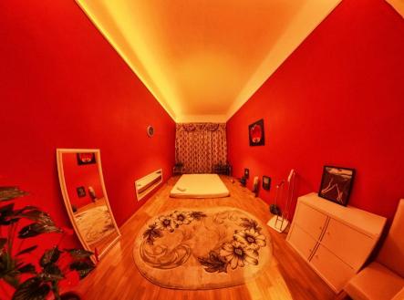 Pronájem obchodní prostor, 98 m²