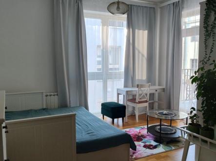 Pronájem bytu, 1+kk, 34 m²