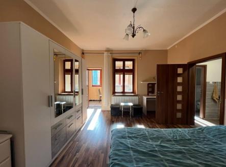 Pronájem bytu, 1+kk, 40 m²