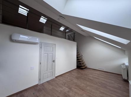 Pronájem bytu, 3+kk, 59 m²