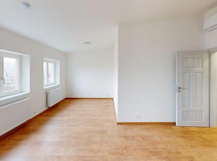 Pronájem bytu, 1+kk, 43 m²