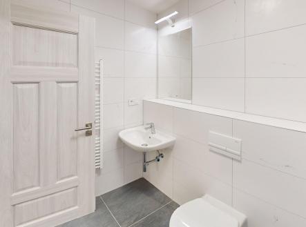 Pronájem bytu, 5+kk, 60 m²