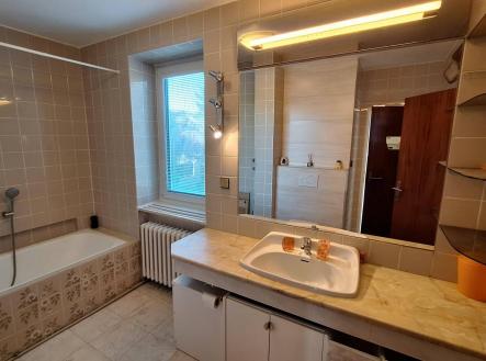 Pronájem bytu, 2+1, 95 m²