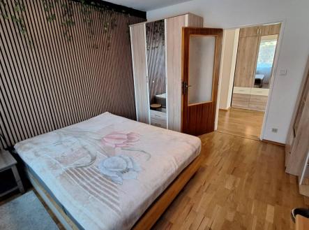 Pronájem bytu, 2+1, 95 m²