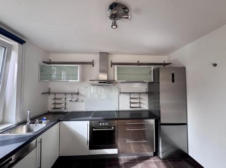 Pronájem domu/vily, 124 m²