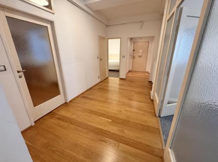 Pronájem bytu, 3+1, 100 m²