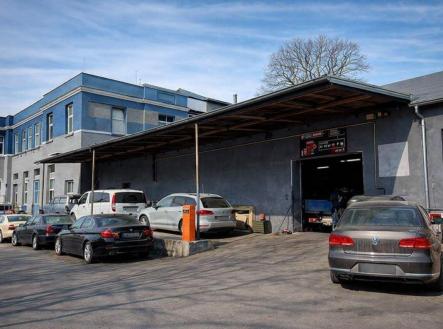 Pronájem komerčního objektu, průmyslový areál, 460 m²