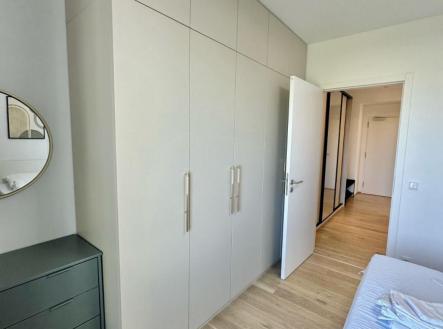 Pronájem bytu, 2+kk, 67 m²