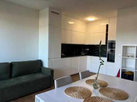 Pronájem bytu, 2+kk, 65 m²