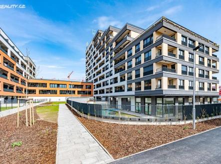 Pronájem bytu, 1+kk, 32 m²