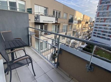 Pronájem bytu, 1+kk, 32 m²