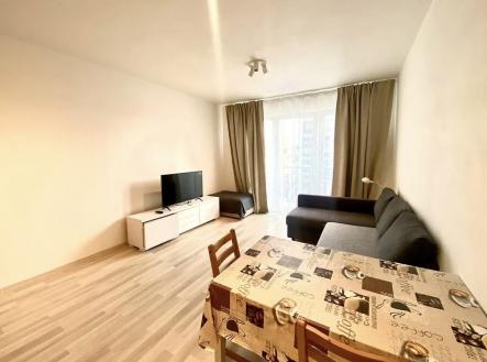 Pronájem bytu, 1+kk, 32 m²