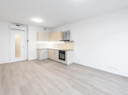Pronájem bytu, 1+kk, 35 m²