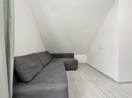 Pronájem bytu, 2+kk, 35 m²