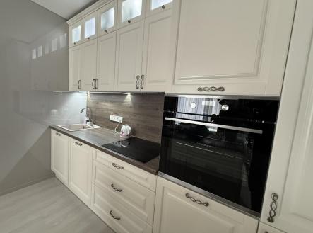 Prodej bytu, 2+kk, 65 m²