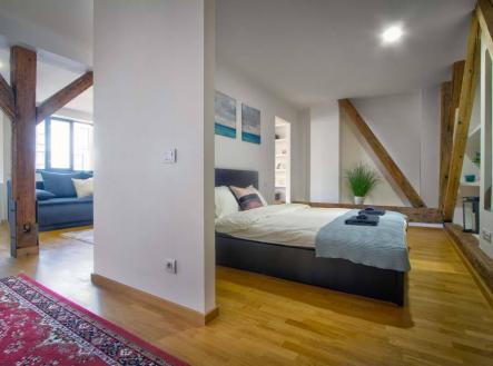 Pronájem bytu, 1+kk, 78 m²