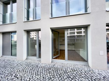 Pronájem bytu, 1+kk, 37 m²