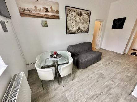 Pronájem bytu, 2+kk, 40 m²