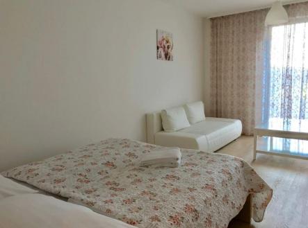 Pronájem bytu, 1+kk, 40 m²