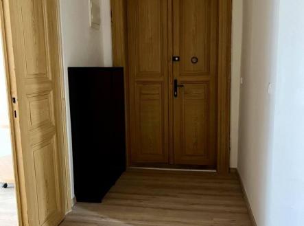 Pronájem bytu, 2+1, 86 m²