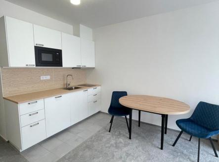 Pronájem bytu, 1+kk, 39 m²