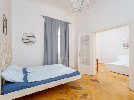 Pronájem bytu, 3+1, 90 m²