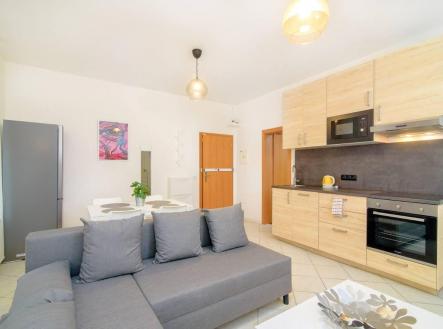 Pronájem bytu, 2+kk, 50 m²