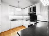 Pronájem bytu, 3+kk, 91 m²