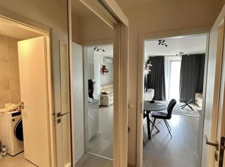 Pronájem bytu, 2+kk, 55 m²