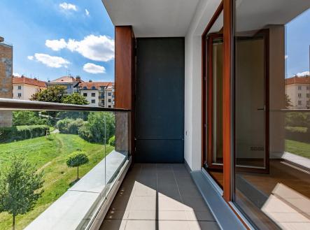 Pronájem bytu, 2+kk, 62 m²