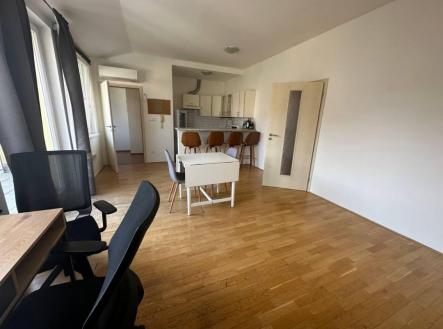 Pronájem bytu, 2+kk, 6 m²