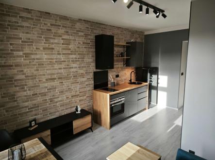 Pronájem bytu, 2+kk, 33 m²