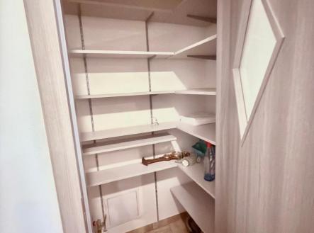 Pronájem bytu, 3+1, 120 m²