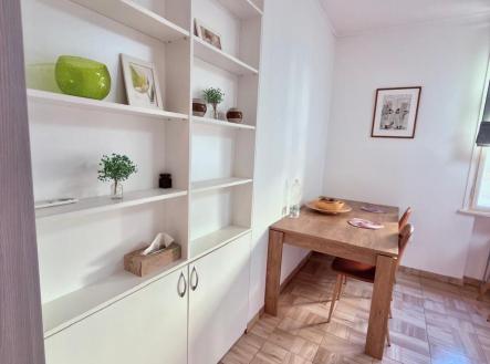 Pronájem bytu, 3+1, 120 m²