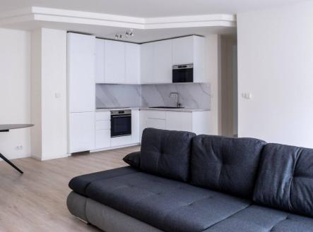 Pronájem bytu, 3+kk, 98 m²