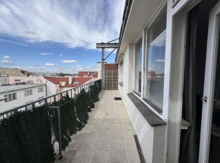 Pronájem bytu, 2+1, 75 m²