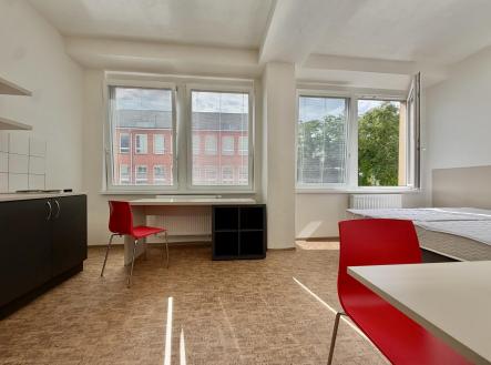 Pronájem bytu, atypický, 27 m²