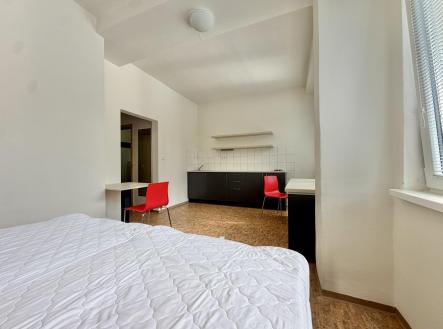 Pronájem bytu, atypický, 27 m²