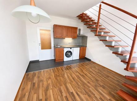 Pronájem bytu, 2+kk, 55 m²
