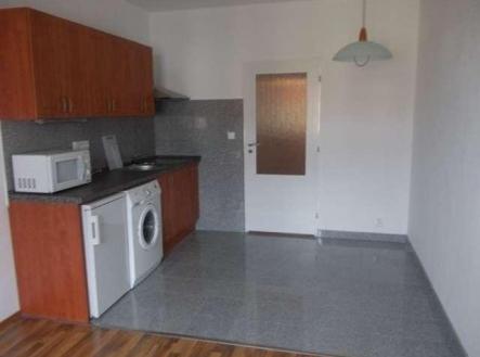 Pronájem bytu, 1+kk, 30 m²