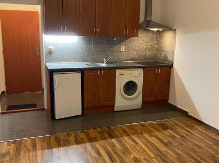Pronájem bytu, 1+kk, 30 m²