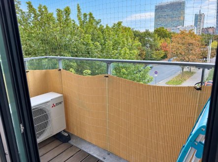 Pronájem bytu, 1+kk, 36 m², Praha – náhled fotky 2