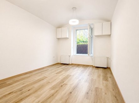 Prodej bytu, 1+1, 45 m², Praha – náhled fotky 3