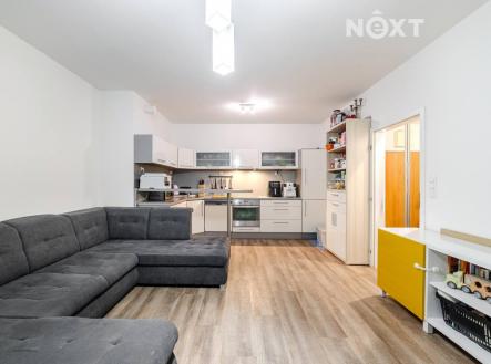 Pronájem bytu, 2+kk, 74 m²