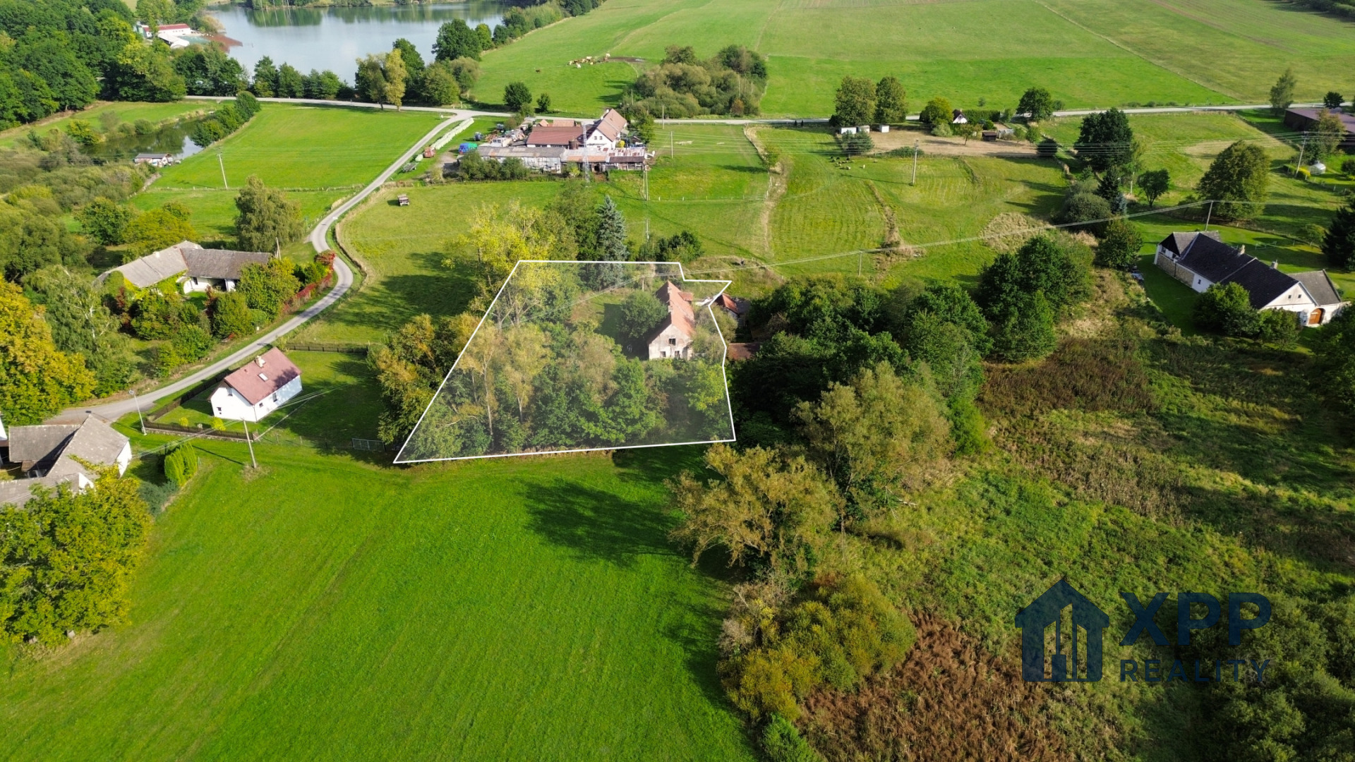 Prodej stavebního pozemku 2 383 m²