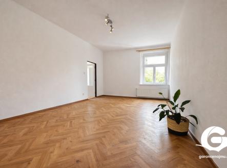 Pronájem bytu, 1+1, 70 m²