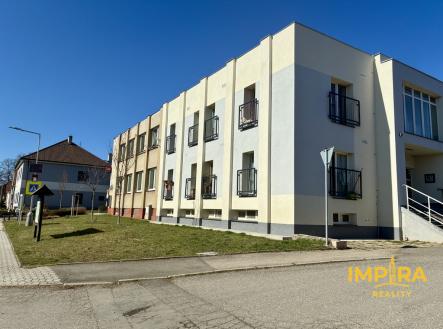 Pronájem bytu, 1+kk, 28 m²