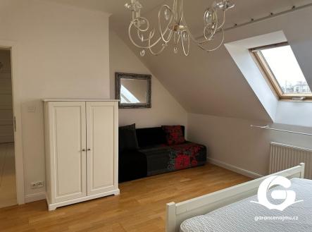 Pronájem bytu, 3+kk, 75 m²