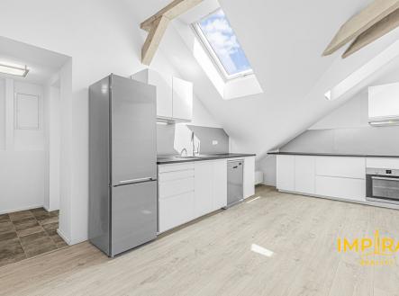 Pronájem bytu, 3+kk, 85 m²