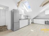 Pronájem bytu, 3+kk, 85 m²